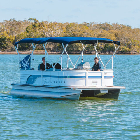 10 Person Luxury Noosa River Cruise Pontoon with BBQ 1