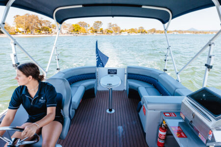 10 Person Luxury Noosa River Cruise Pontoon with BBQ